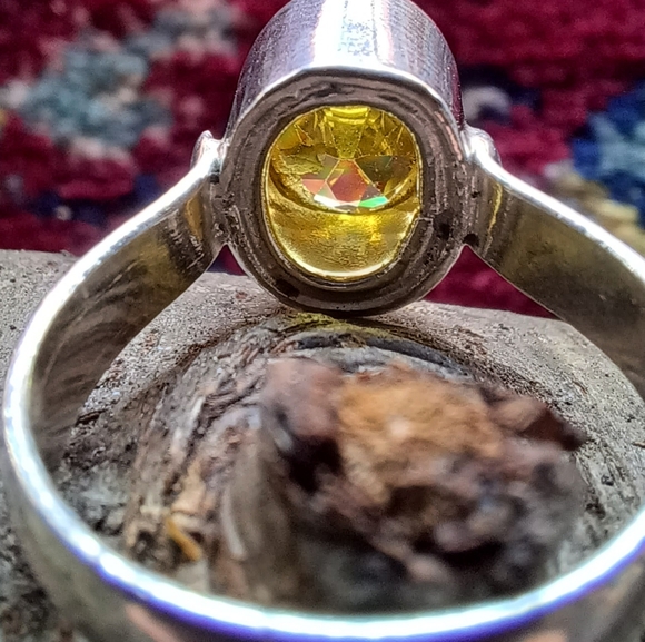 Natural Zircon - Picture 3 of 10